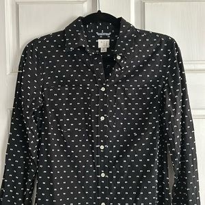 Black and white button down shirt